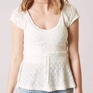 FREE PEOPLE LACE CAP SLEEVE BACK BUTTON TOP M Ivory/White NWT.